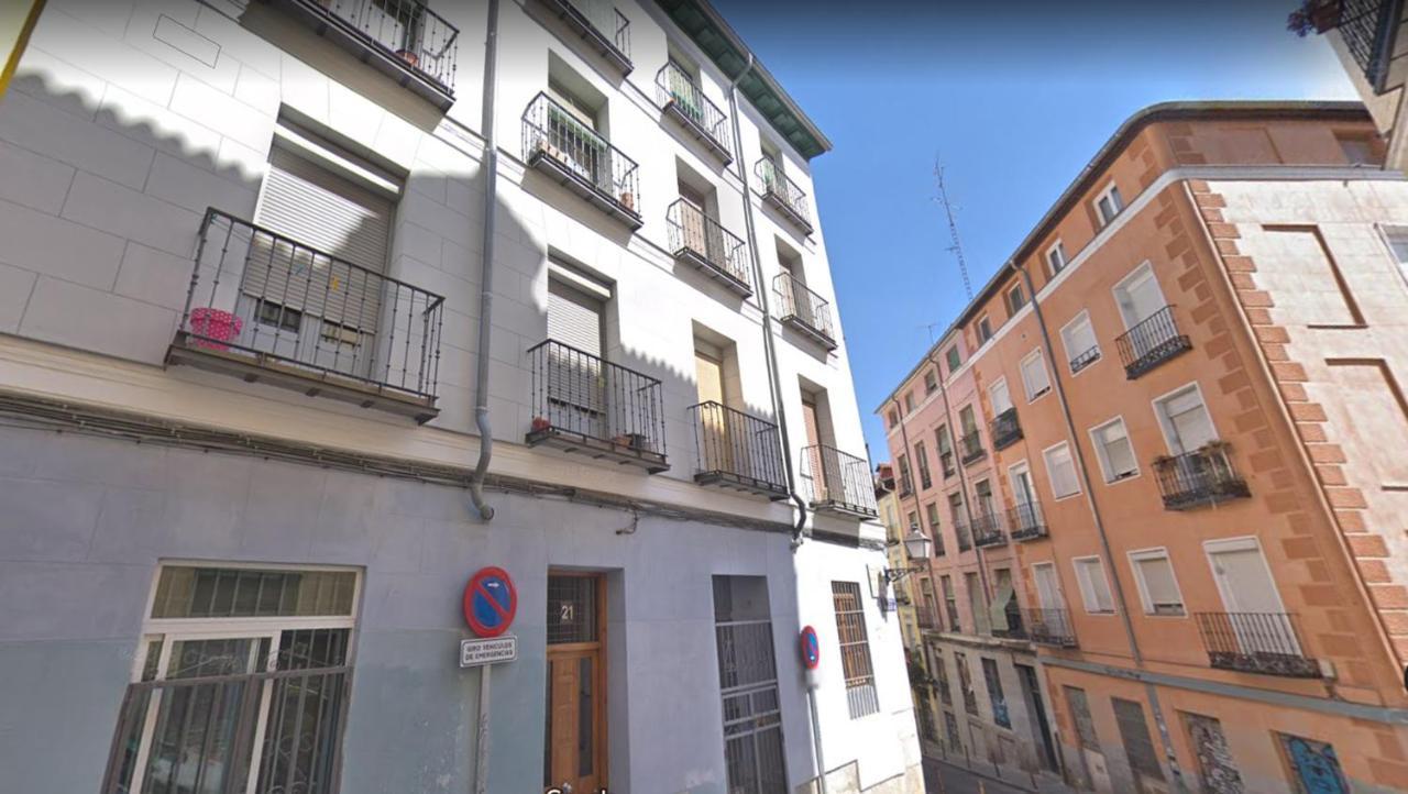 Un Perfecto Refugio En El Centro De Madrid Apartment Luaran gambar